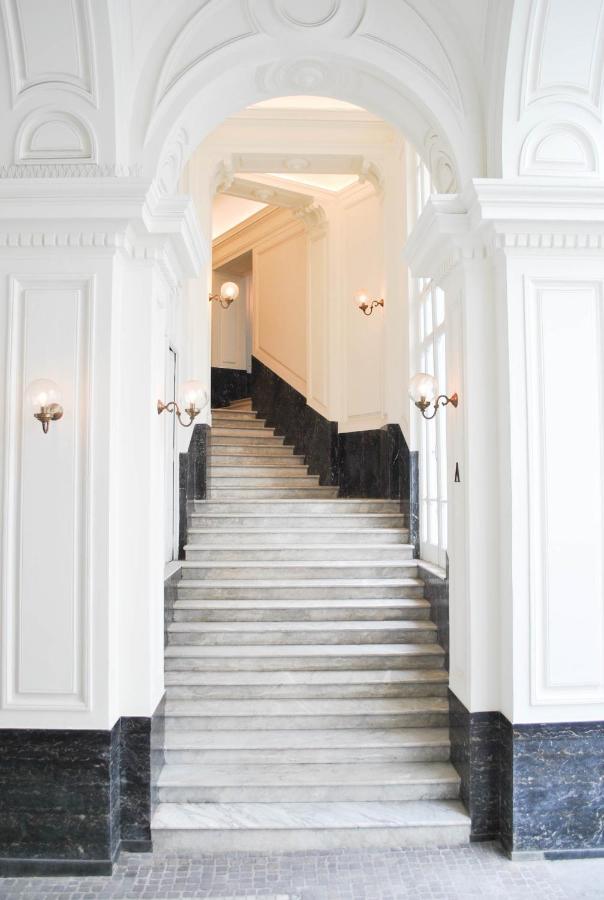 Palazzo Nana Suites & Apartments ナポリ エクステリア 写真