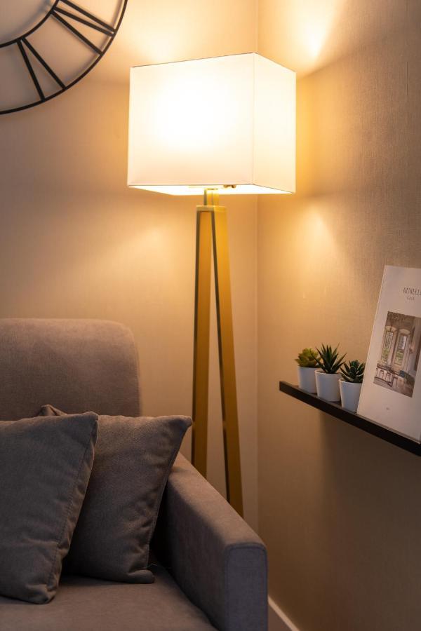Palazzo Nana Suites & Apartments ナポリ エクステリア 写真