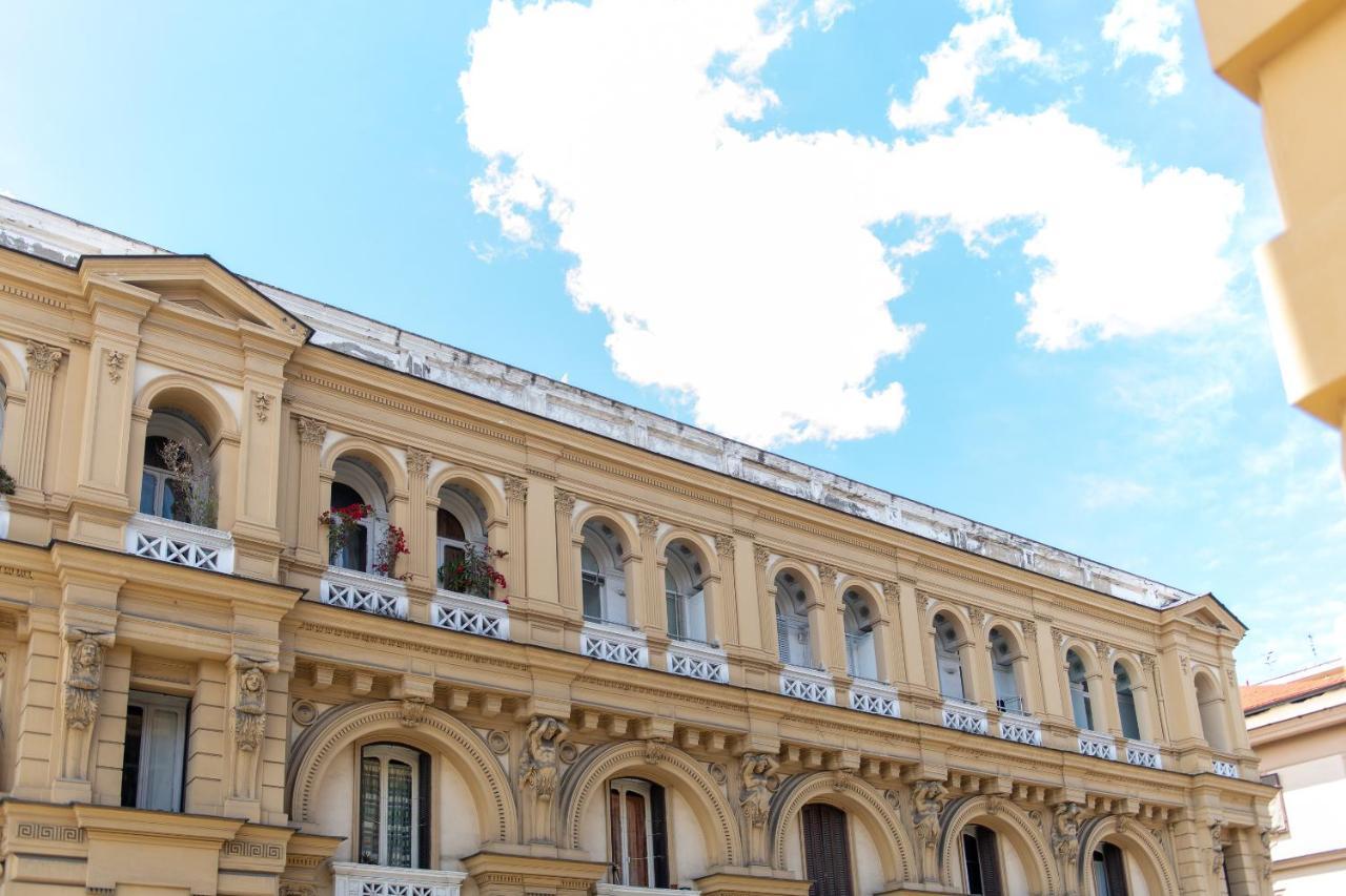 Palazzo Nana Suites & Apartments ナポリ エクステリア 写真