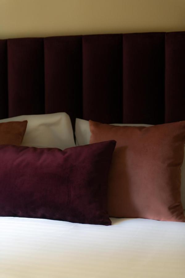 Palazzo Nana Suites & Apartments ナポリ エクステリア 写真