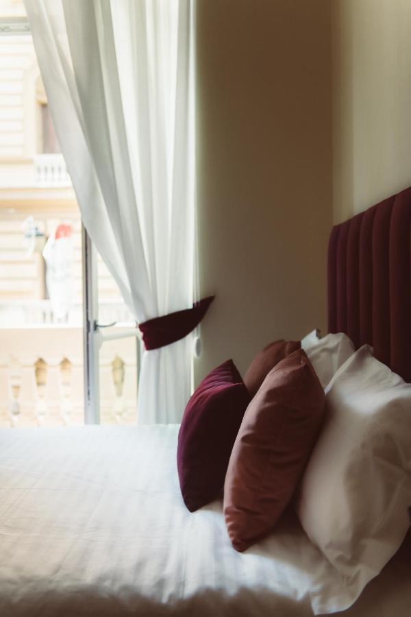 Palazzo Nana Suites & Apartments ナポリ エクステリア 写真