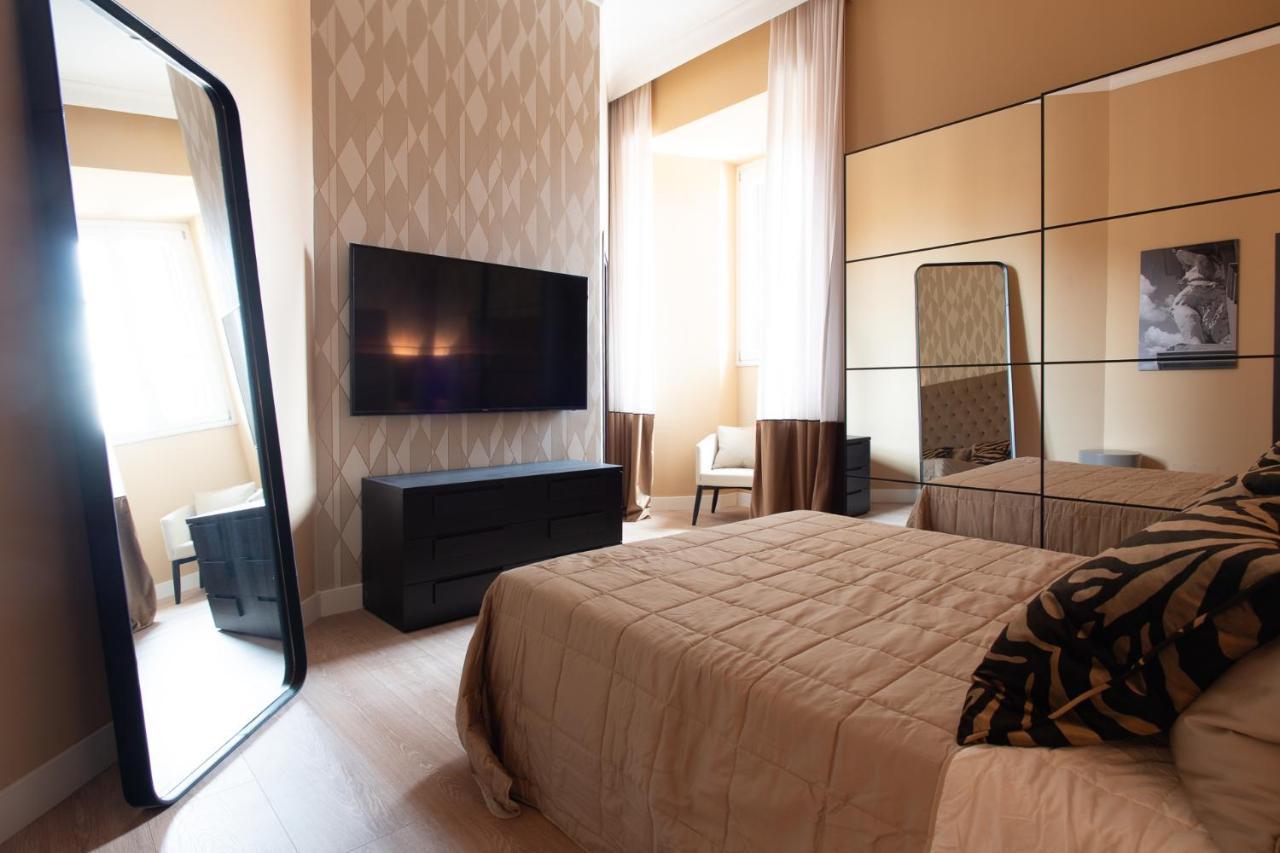 Palazzo Nana Suites & Apartments ナポリ エクステリア 写真