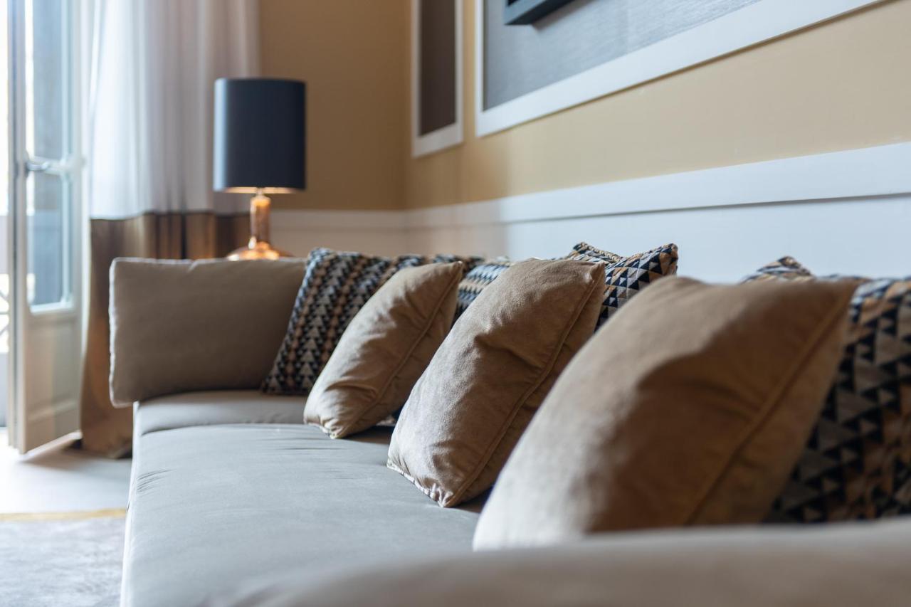 Palazzo Nana Suites & Apartments ナポリ エクステリア 写真